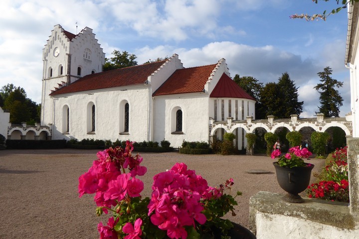 Bosjökloster, a kolostor udvara