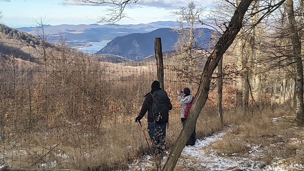 Óévbúcsúztató nyílt túra a Visegrádi-hegységben
